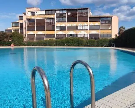 315, Port Venus Au Village Naturiste Lägenhet *