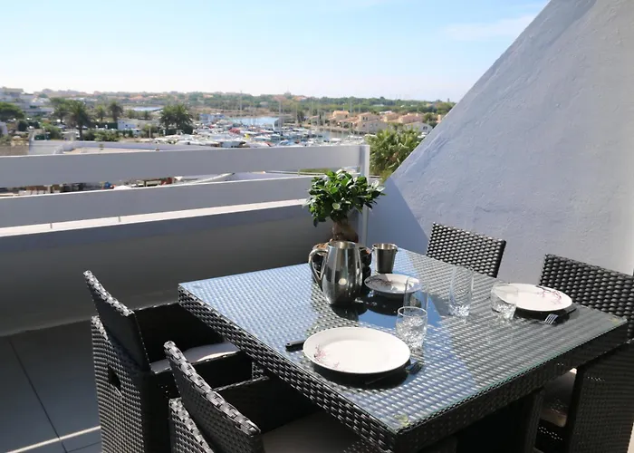 315, Port Vénus Au Village Naturiste