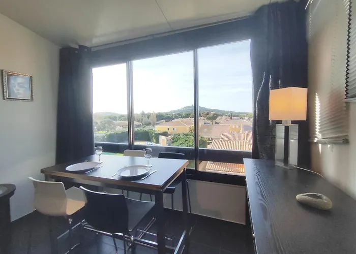 315, Port Venus Au Village Naturiste Apartment