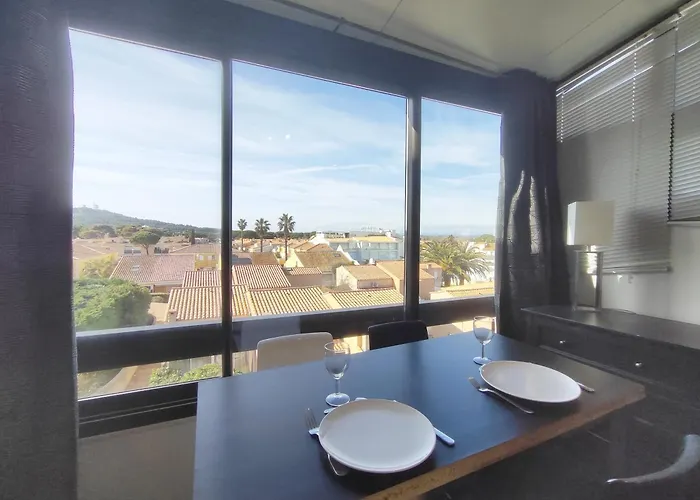 315, Port Venus Au Village Naturiste Apartment